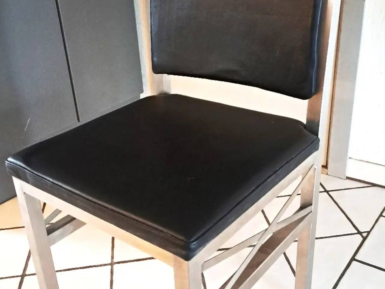 Billede 11 - Marmor bord og 6 stoæe