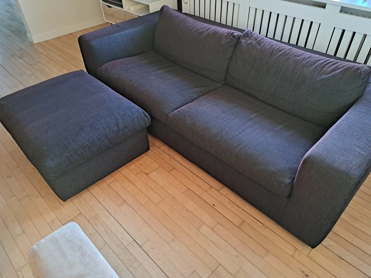 Billede 2 - Sofa med puf