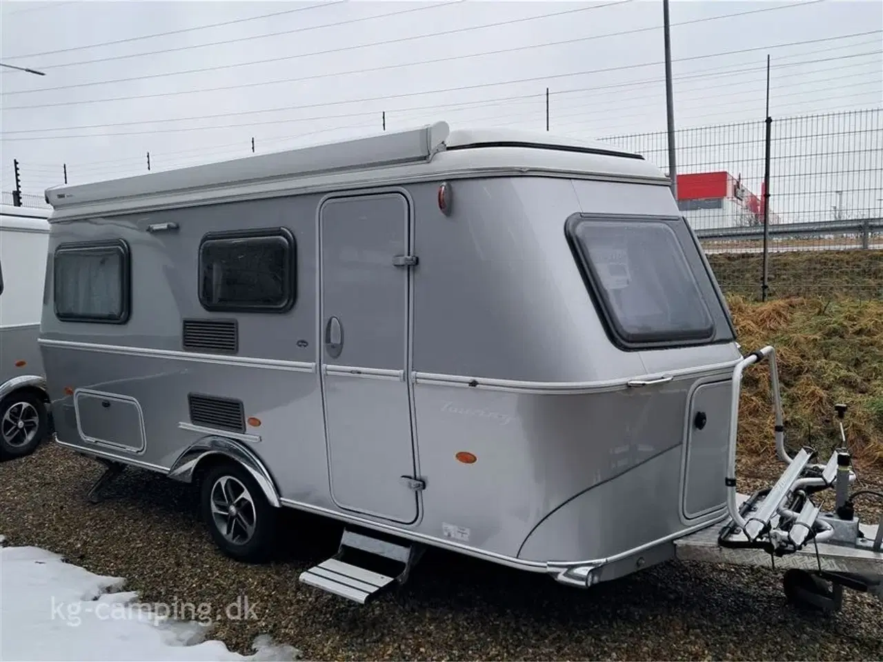 Billede 14 - 2023 - Eriba Touring 542 Legend   TILBUD nu nedsat med kr. 23.400,- | Populær rejsevogn. Spækket med ekstraudstyr!