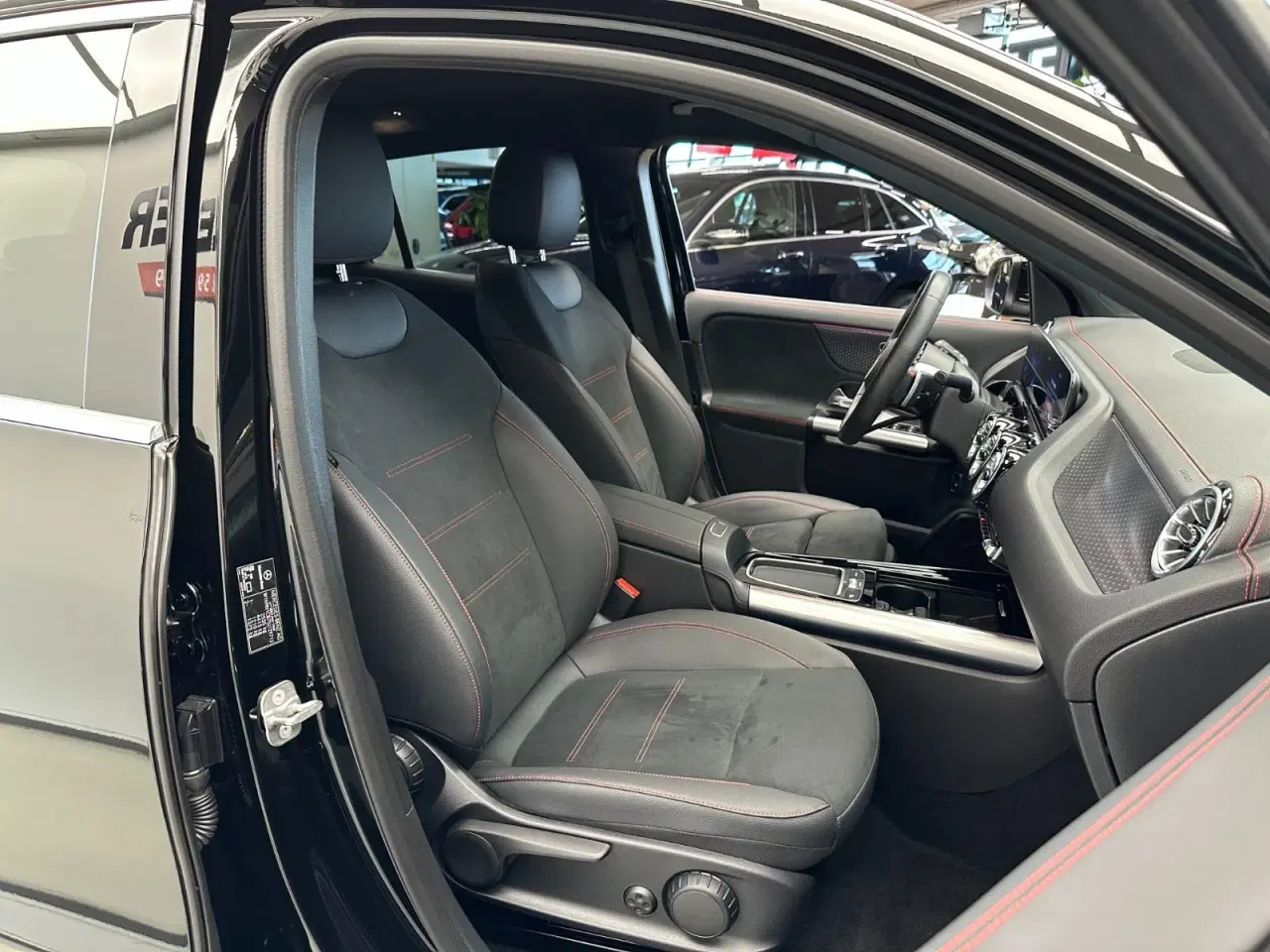 Billede 11 - Mercedes EQA350  AMG Line 4Matic