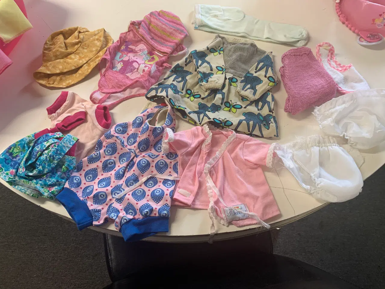 Billede 4 - Babyborn med diverse ting til