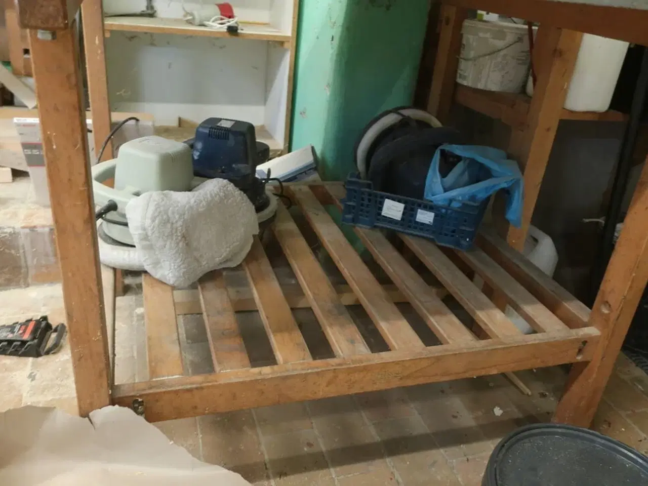 Billede 33 - Ryd hele værkstedet for løse dele