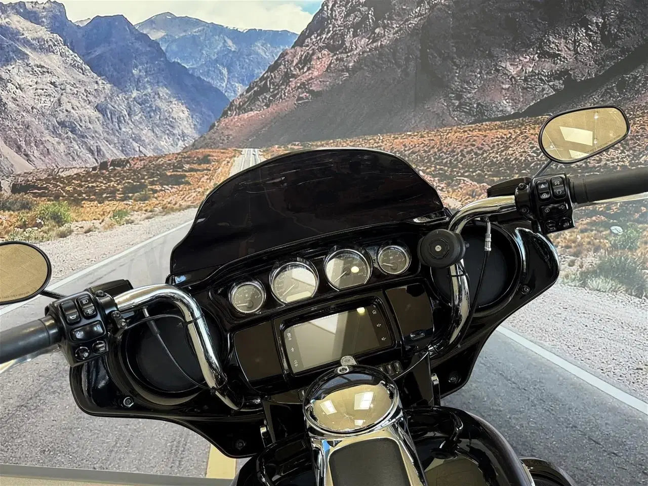 Billede 25 - Harley-Davidson FLHTP Electra Glide 107"
