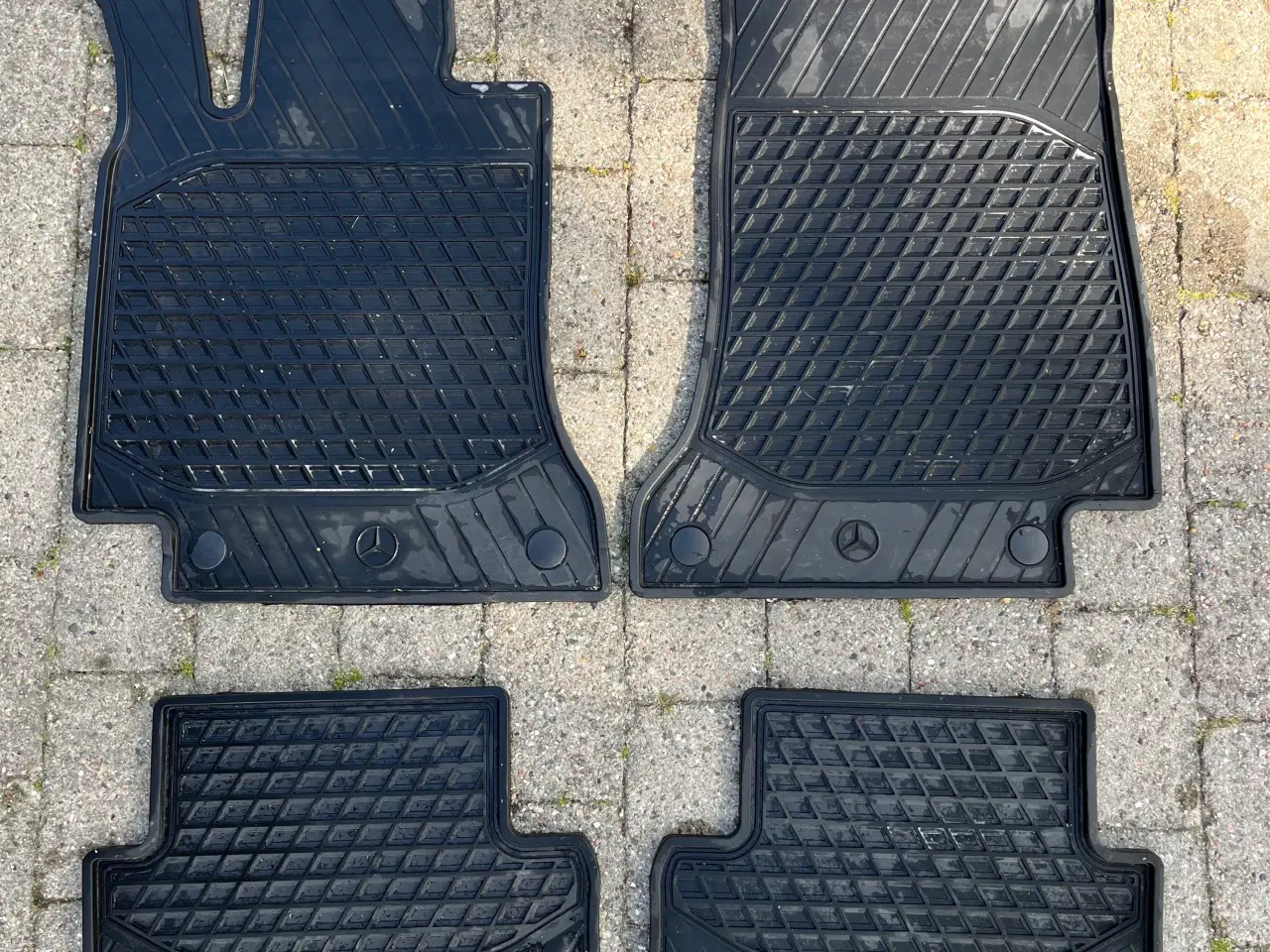 Billede 2 - Mercedes original gummimåtter til C-klasse