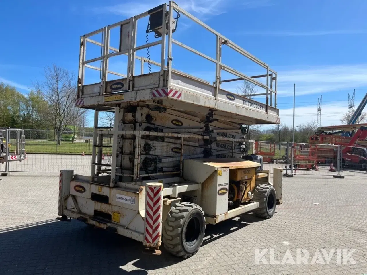 Billede 3 - Sakselift Holland Combistar B-195DL25-4WD 21.5 meter