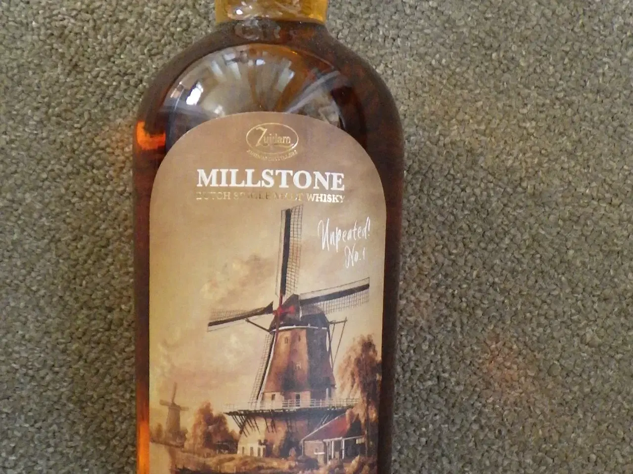 Billede 1 - Millstone Unpeated Cask 55,8 % Whisky