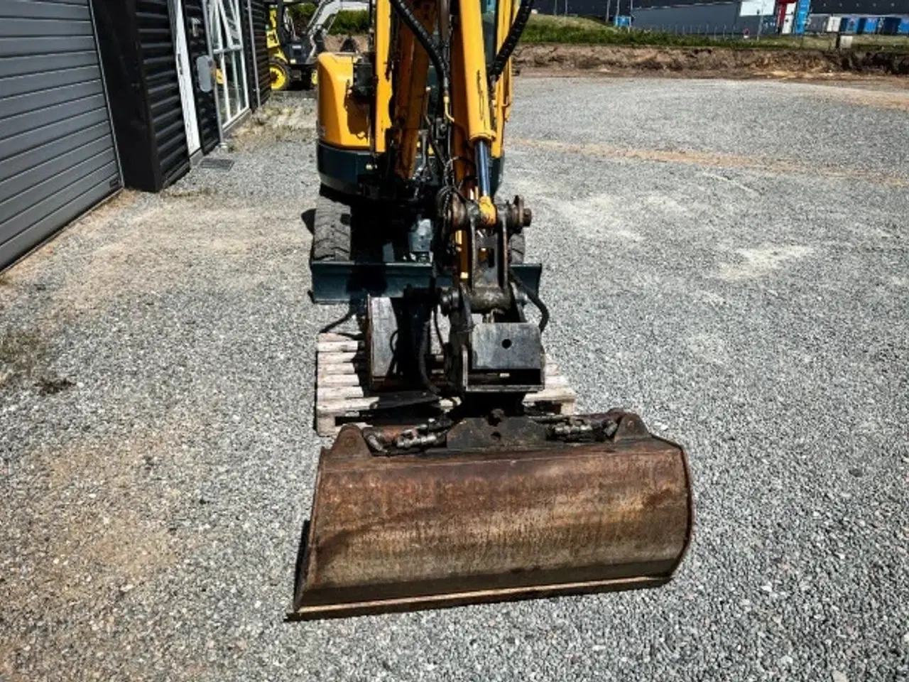 Billede 13 - Hyundai R25z-9ak - 2.700 kg. minigraver / 2 skovle & centralsmøring