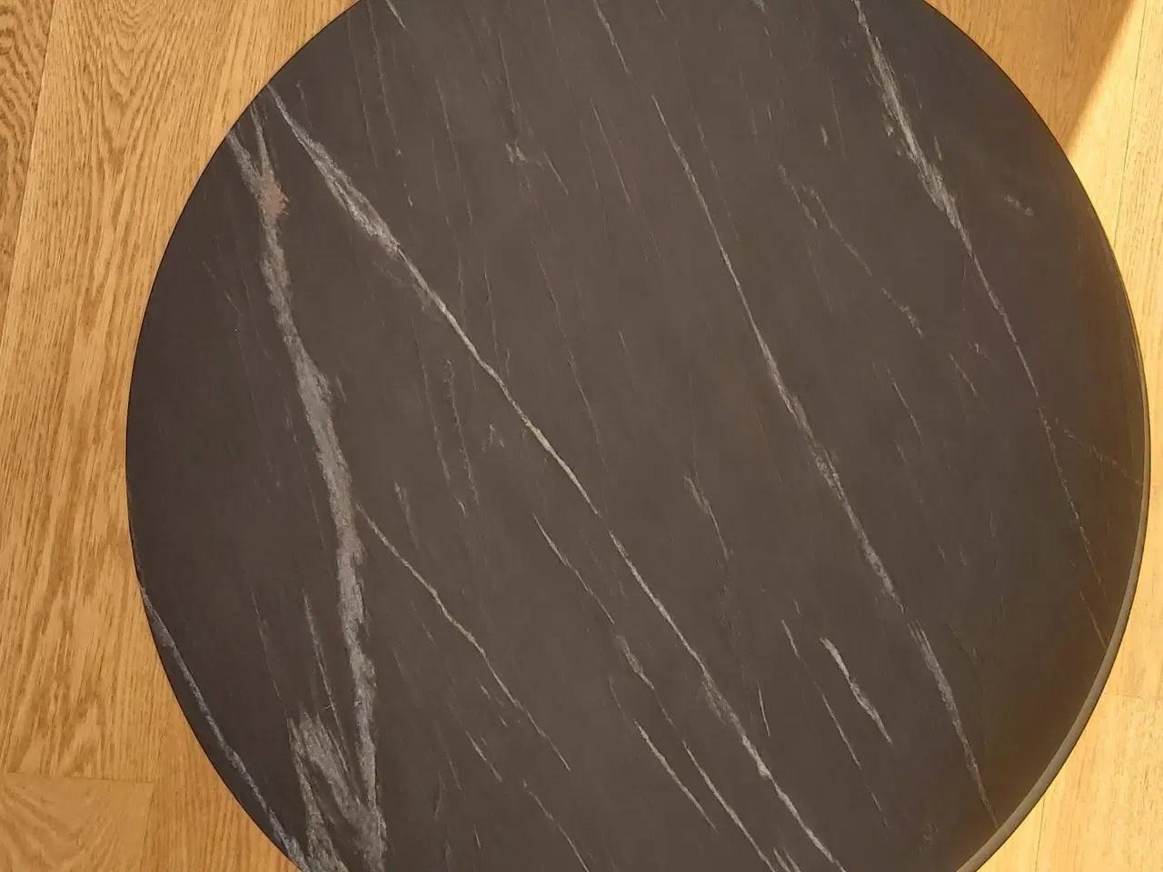 Billede 2 - Sofaborde sælges