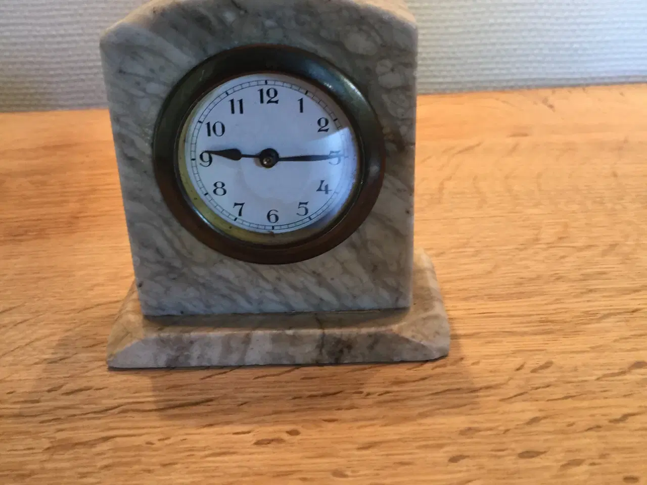 Billede 1 - gammel ur  i marmor