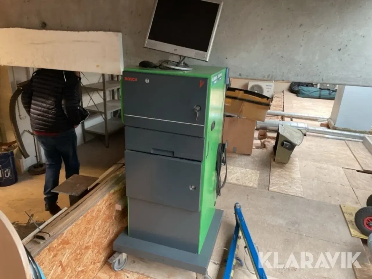 Billede 1 - Kabinet Bosch