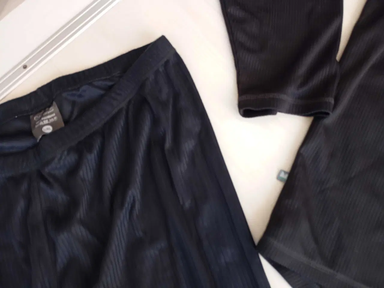 Billede 7 - Skiundertøj. Bluse 3XL og bukser L/XL