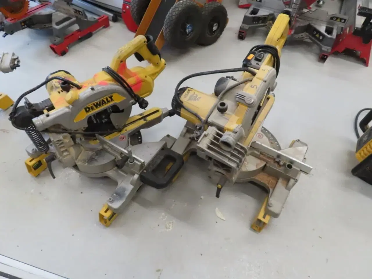 Billede 1 - 2 stk. gerringssave, DEWALT DWS778/DWS777