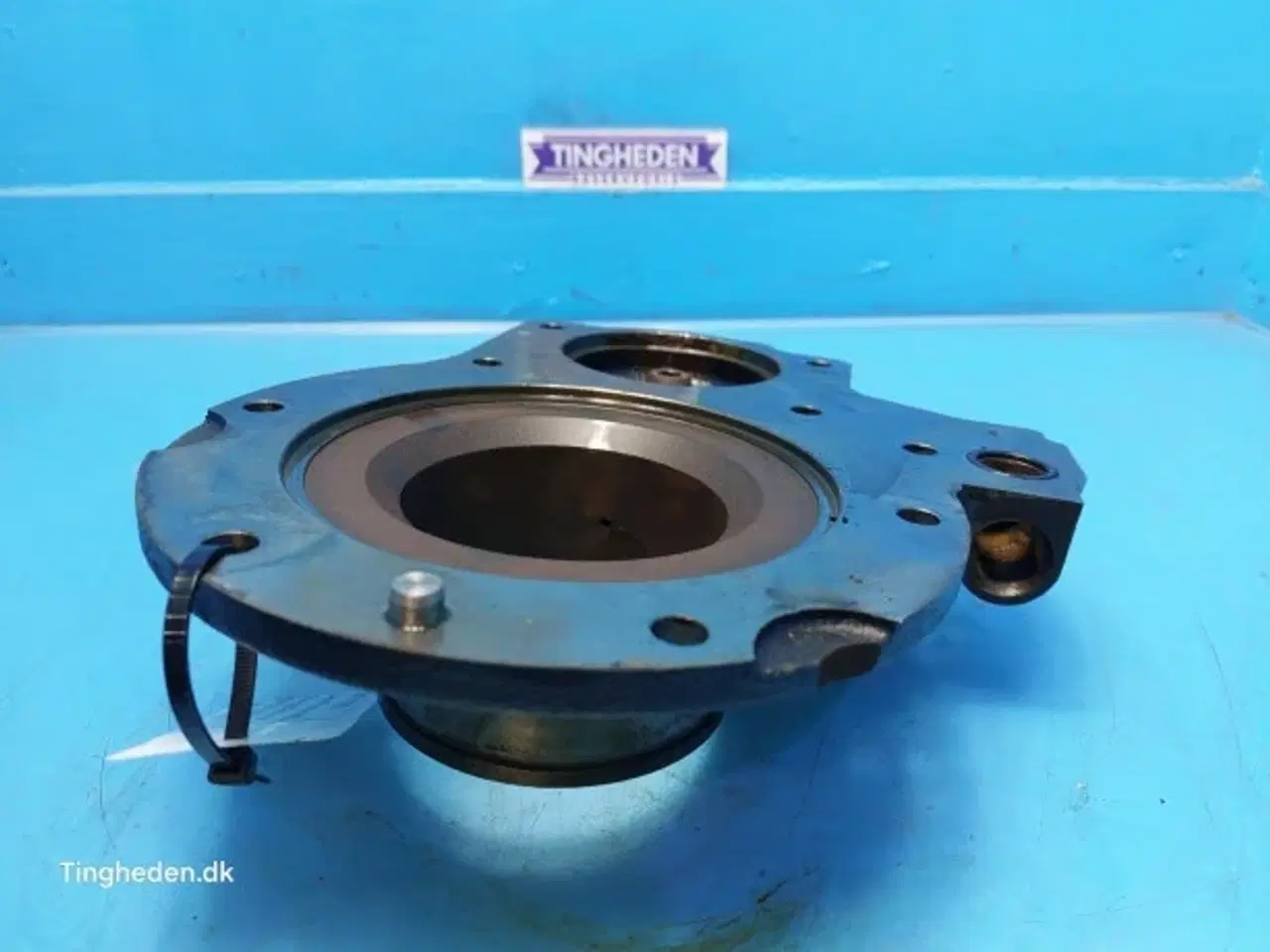 Billede 4 - Case Puma 185 Flangedæksel 84231283