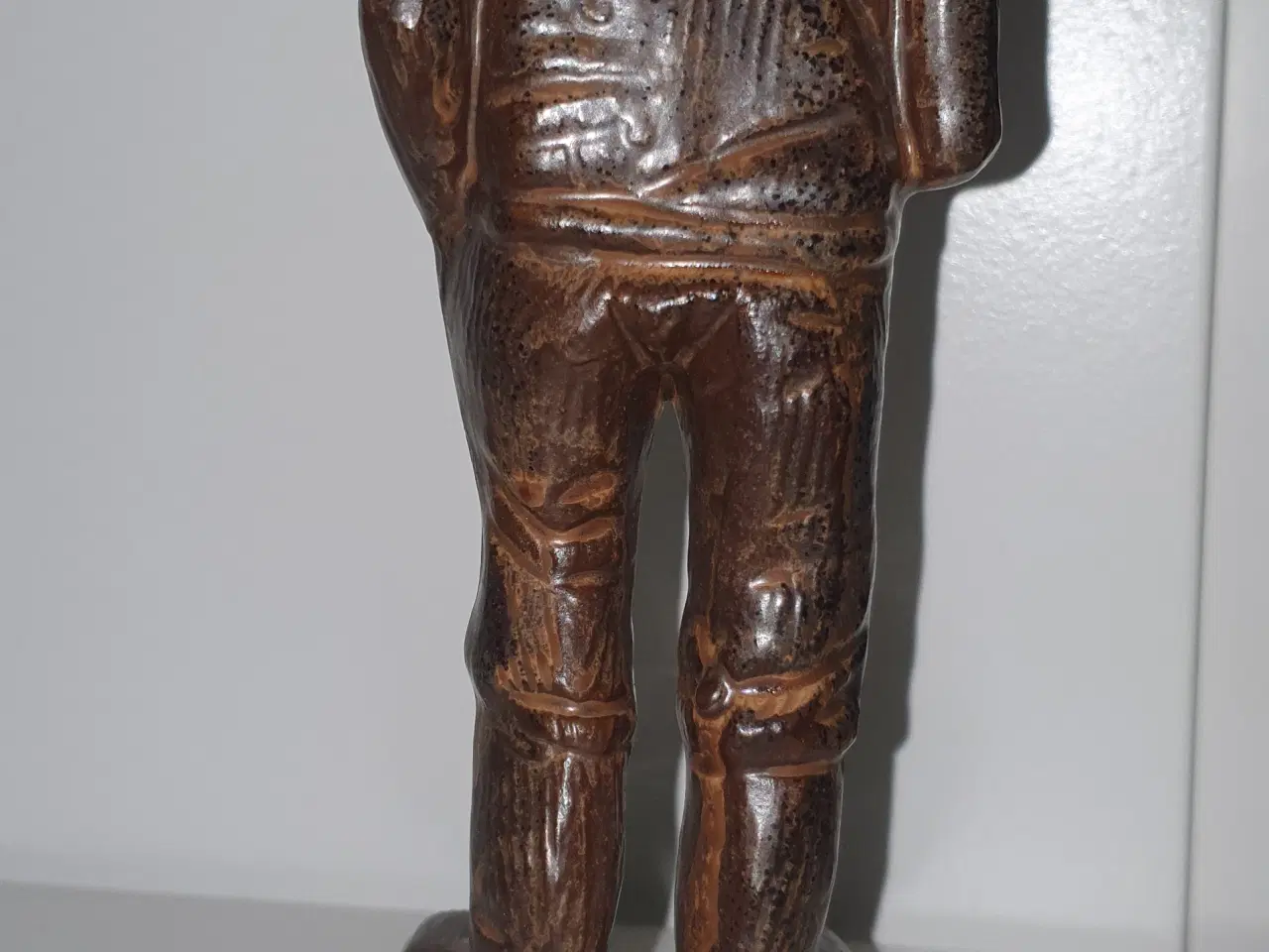 Billede 2 - Keramikfigur - Bondemand med pibe i hånden