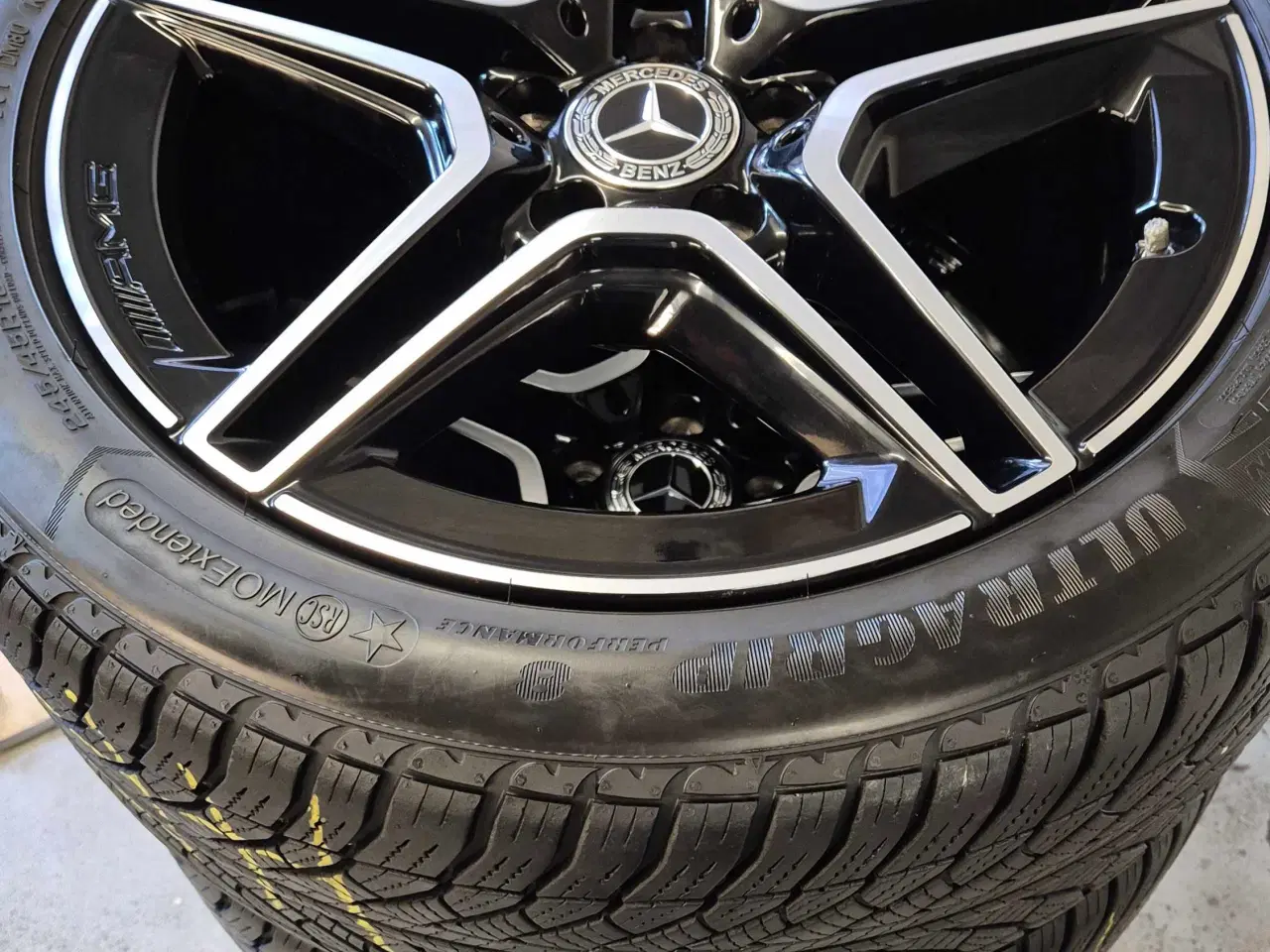 Billede 2 - MERCEDES "AMG" ORIGINAL ALUFÆLGE MED VINTERDÆK NYE