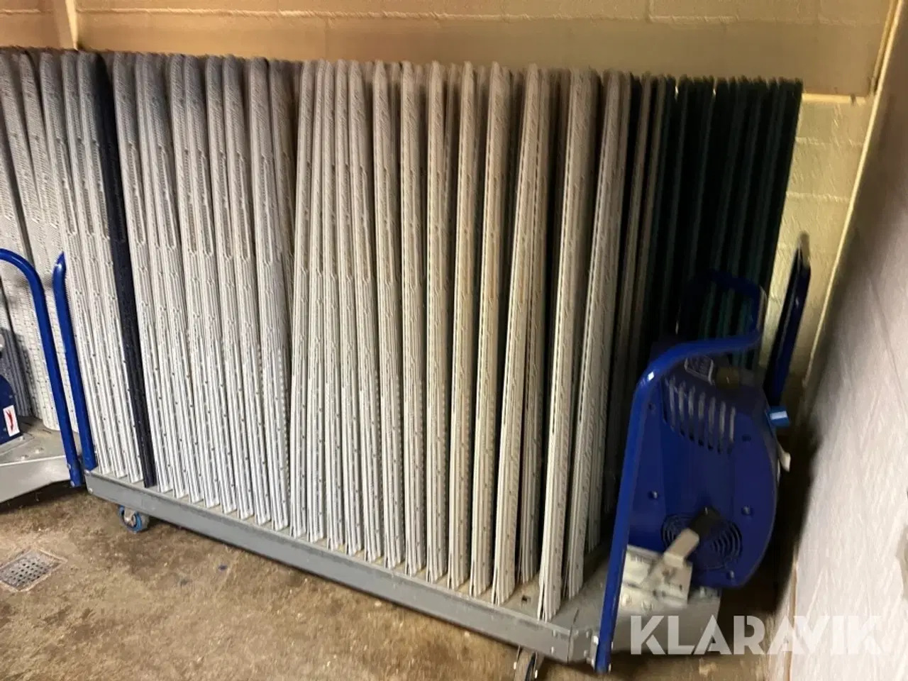 Billede 1 - Tanevogne 22 styk med tørrekasse FIX T200