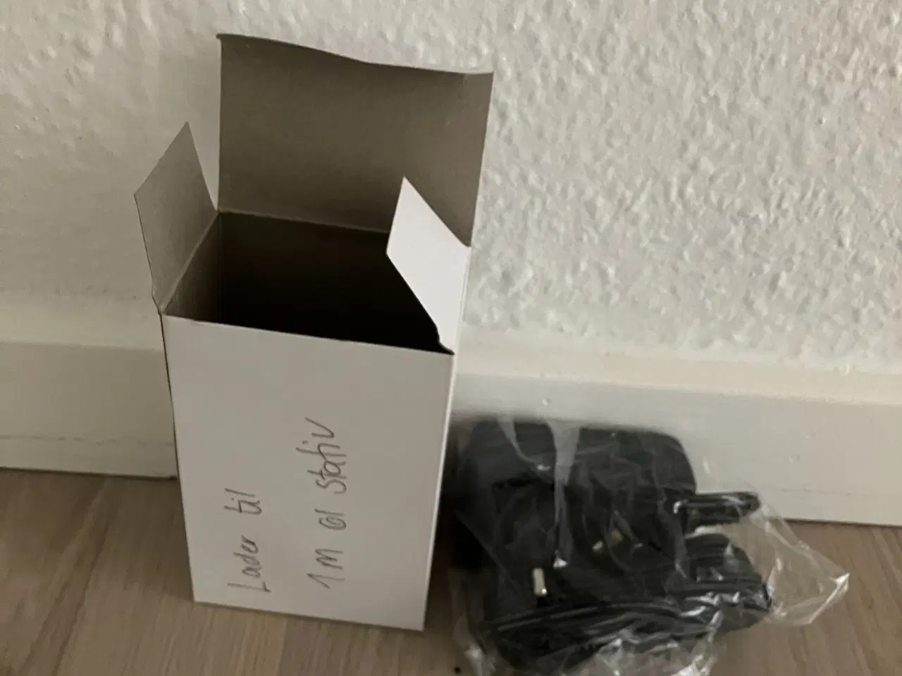 Billede 5 - Øl serverings bræt med led lys og håndtag.