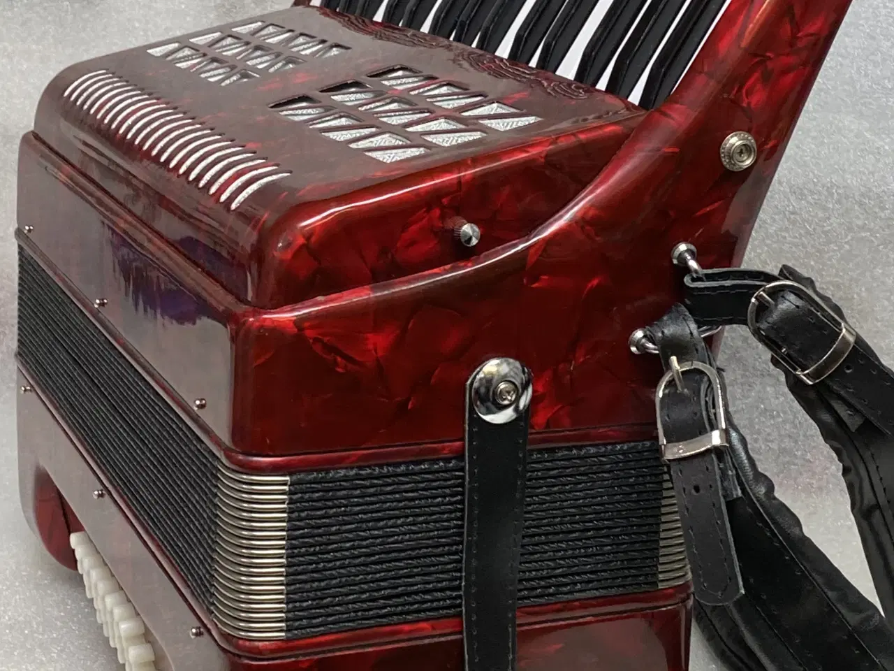 Billede 6 - Tangentharmonika – næsten ny Tilbudspris 🤑💵🤑