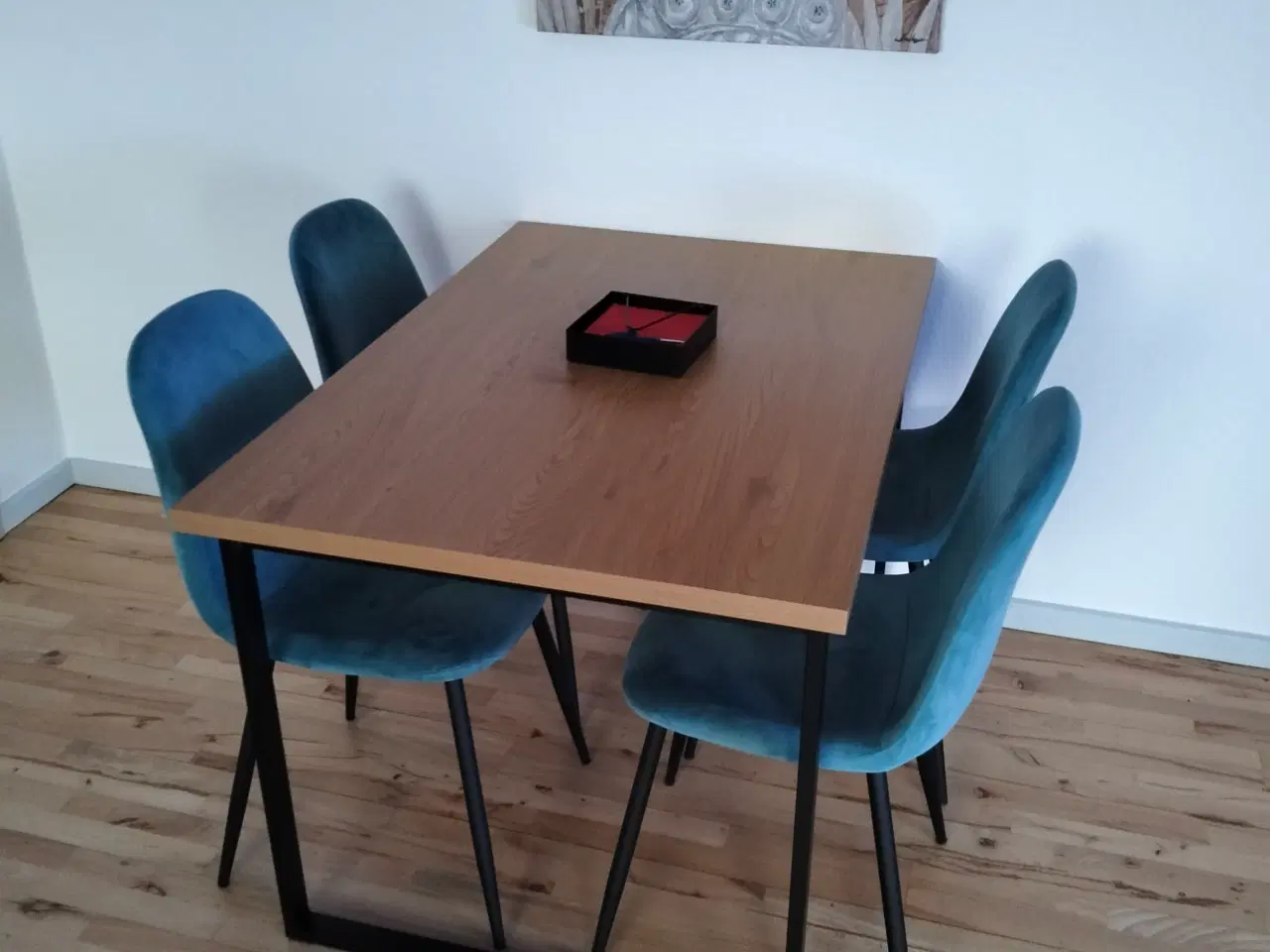 Billede 3 - Spisebord 