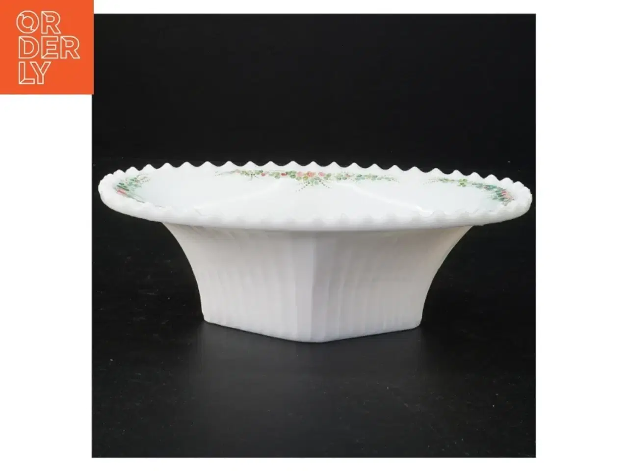 Billede 2 - Hvid opaline presset glas skål med bølget kant (str. 22,5 x 12,5 x 7 cm)