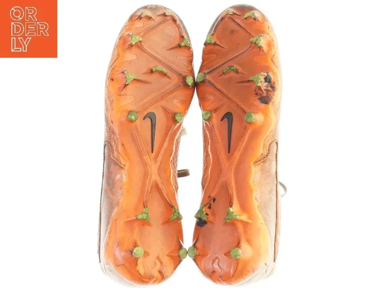 Billede 2 - Brugte fodboldstøvler fra Nike (str. 38,5)