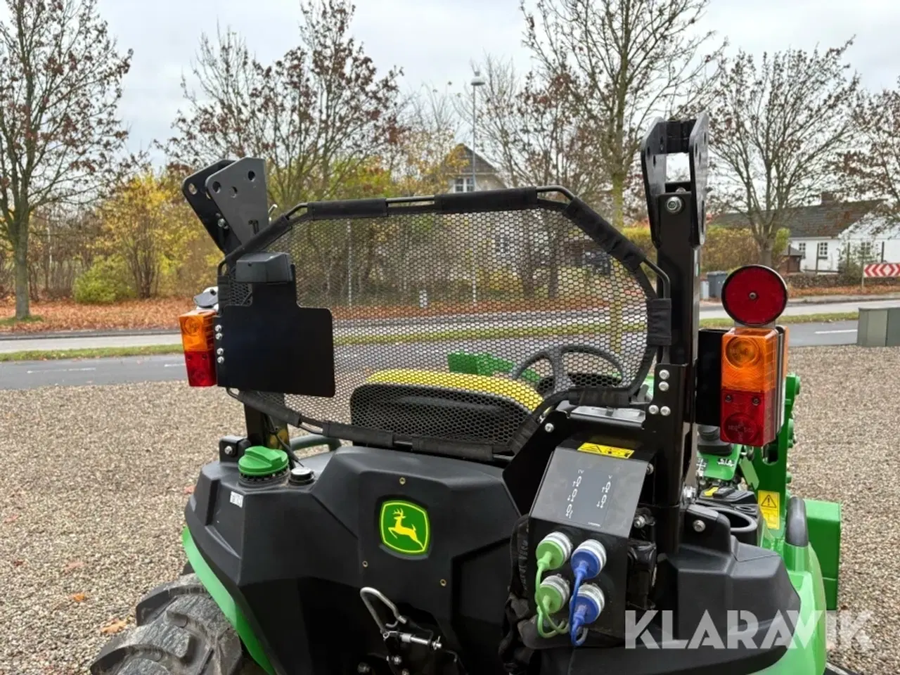 Billede 11 - Traktor med frontlæsser John Deere 3025E