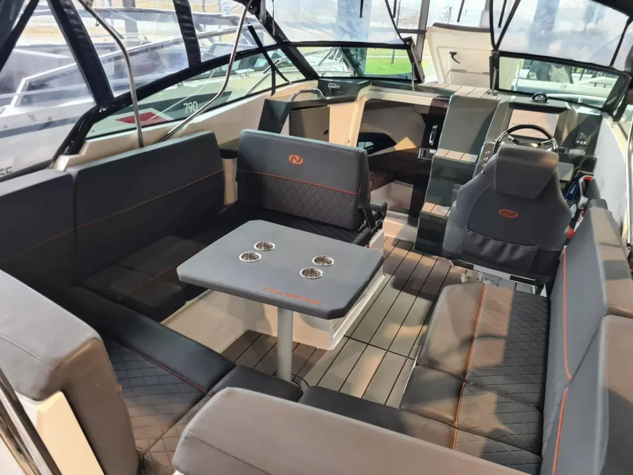 Billede 3 - Nordkapp Noblesse 720 - Yamaha 200 HK/Udstyr