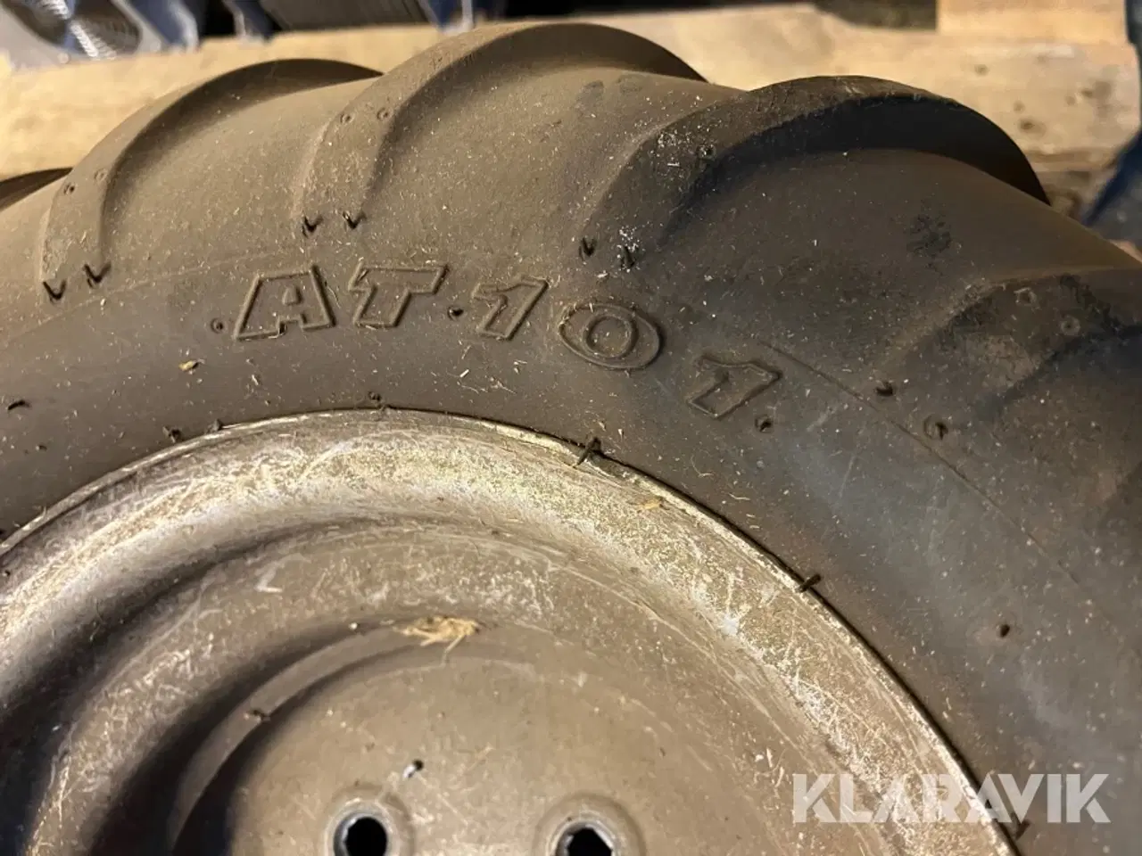 Billede 5 - Hjul til græsslåmaskine Husqvarna 520/525 Carlisle AT101 4 styk