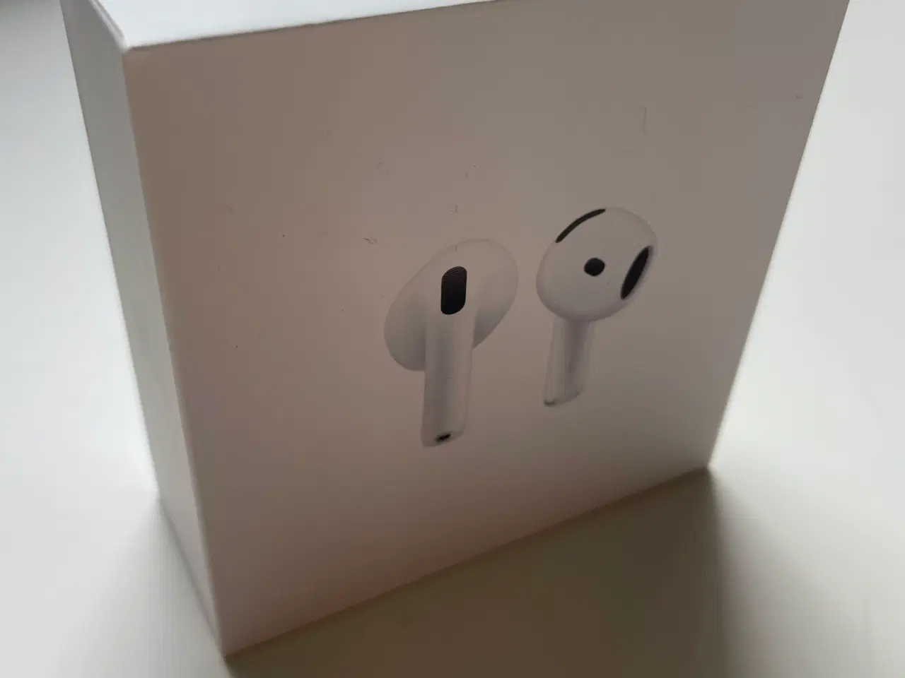 Billede 1 - Apple AirPods 4 ~ Helt nye & i ubrudt emballage 