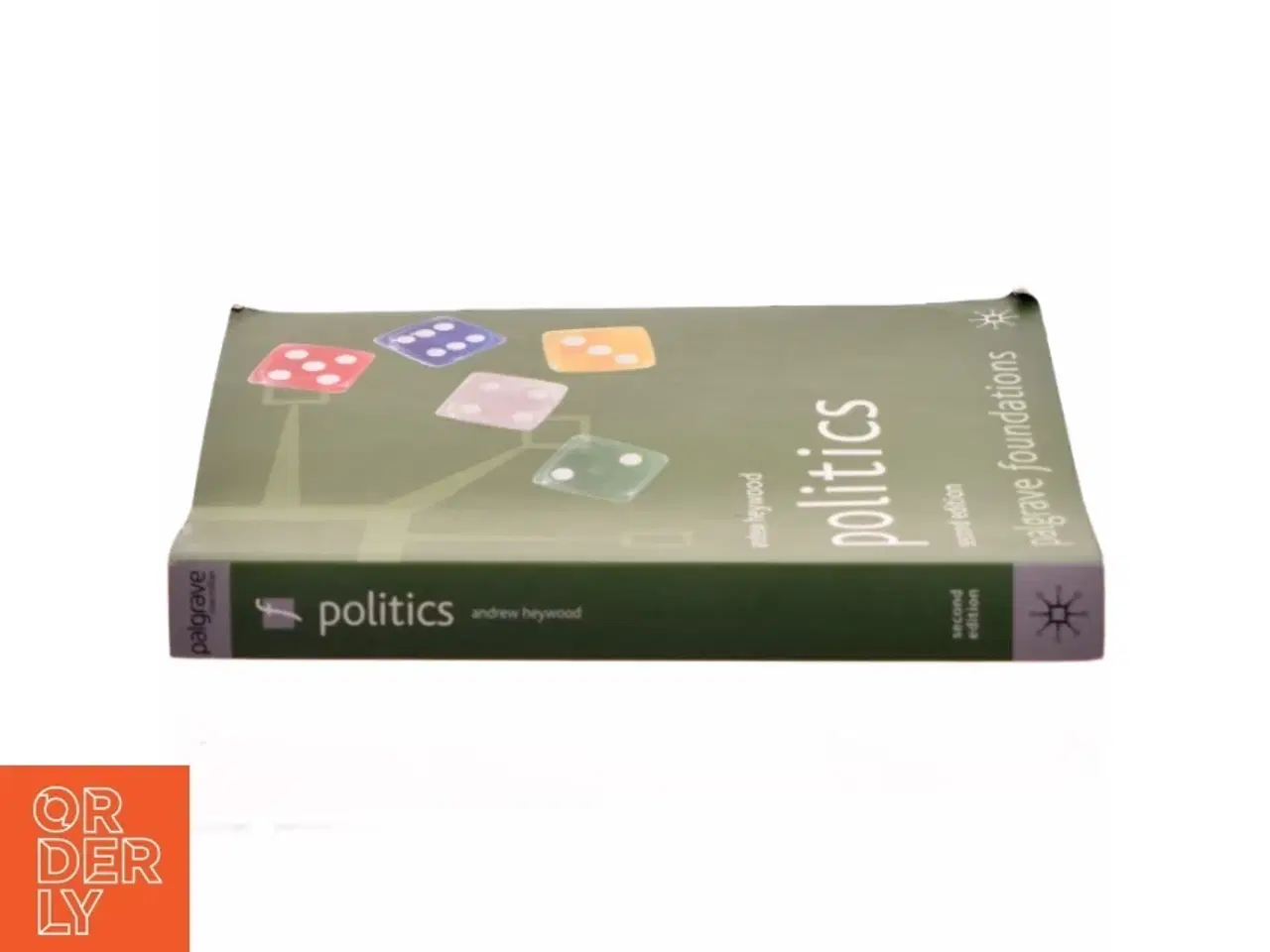 Billede 2 - Politics af Andrew Heywood (Bog)