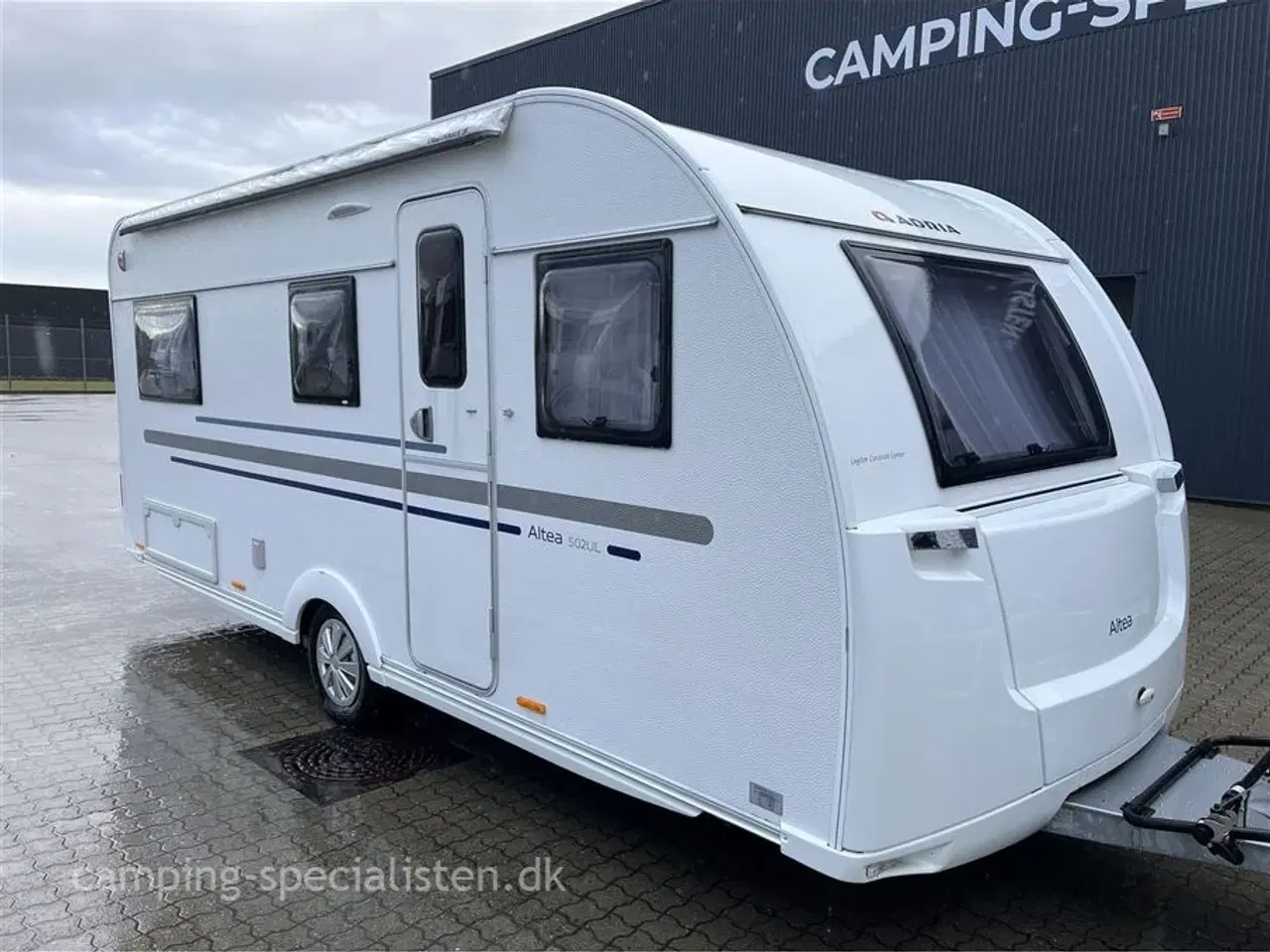 Billede 2 - 2019 - Adria Altea 502 UL   Adria Altea 502 UL 2019 - på vej ind hos Camping-Specialisten.dk