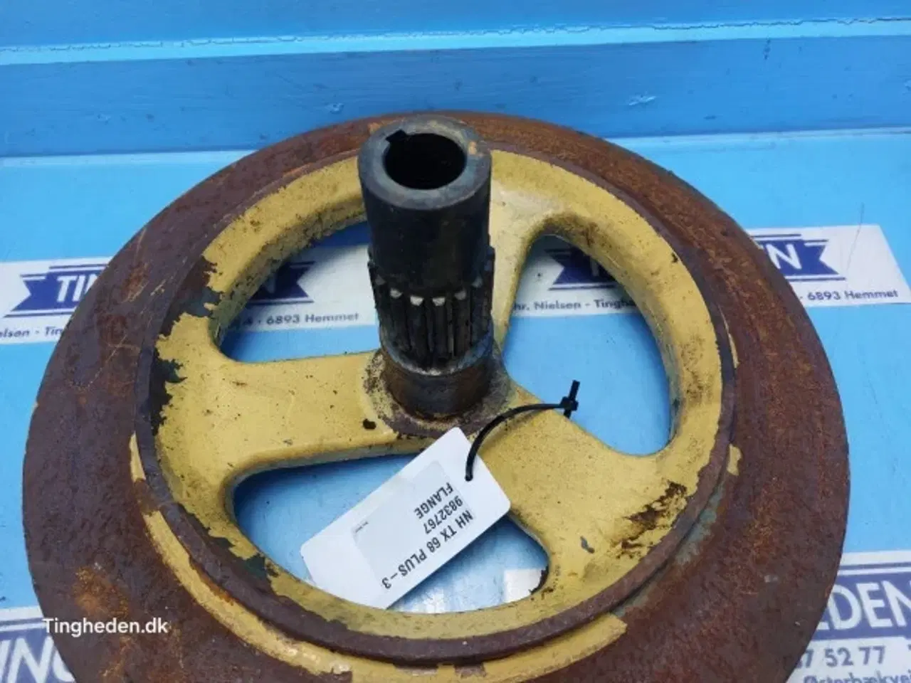 Billede 7 - New Holland TX68 Flange 9832767