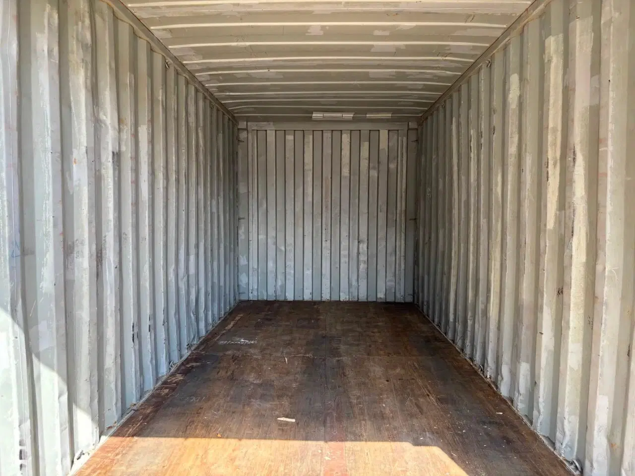 Billede 2 - 20 fods Container- Står i Hvidovre