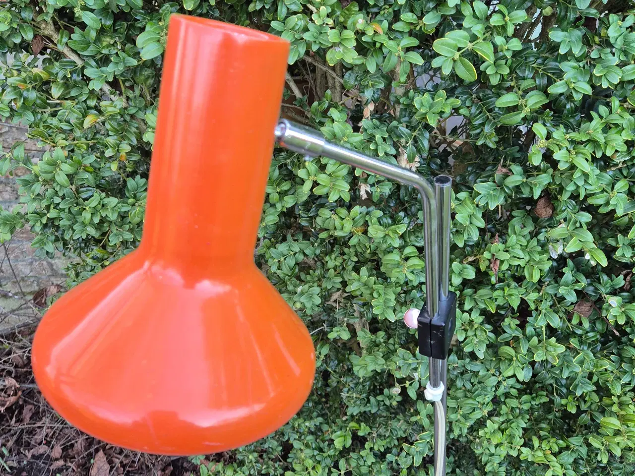 Billede 1 - Usædvanlig orange gulvlampe med den rette patina
