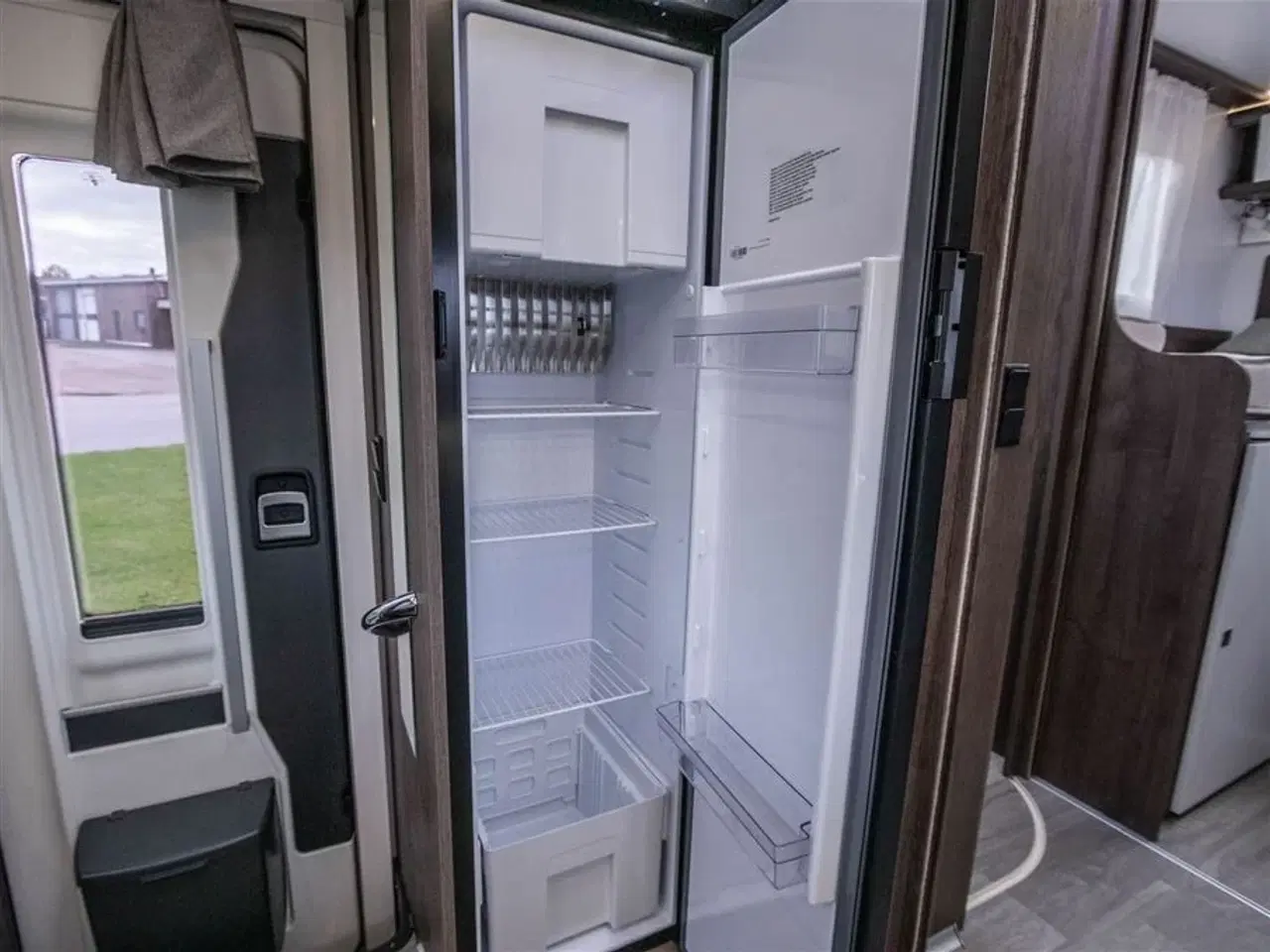 Billede 11 - 2026 - Benimar Tessoro 468