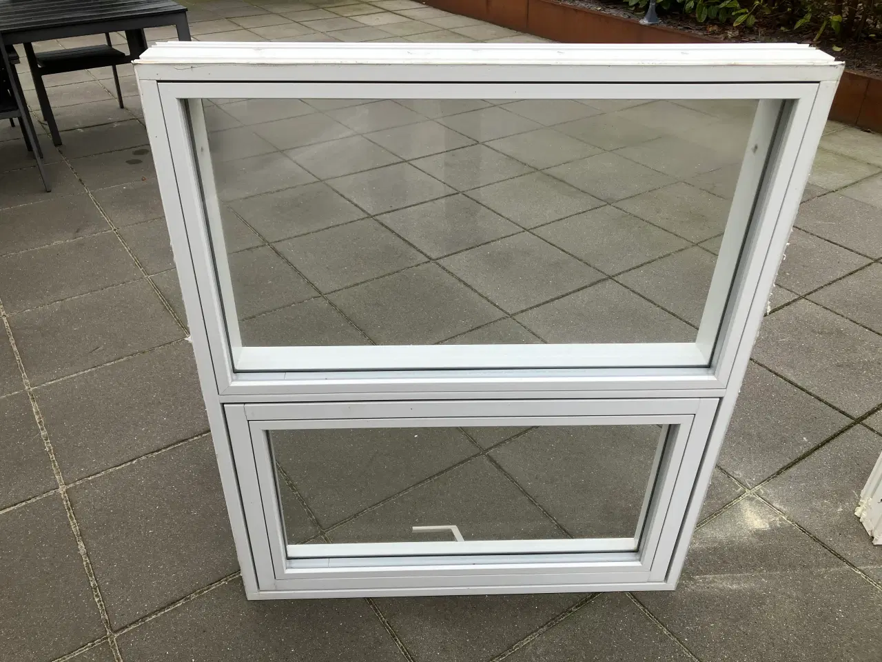 Billede 2 - 2 fine vinduer 