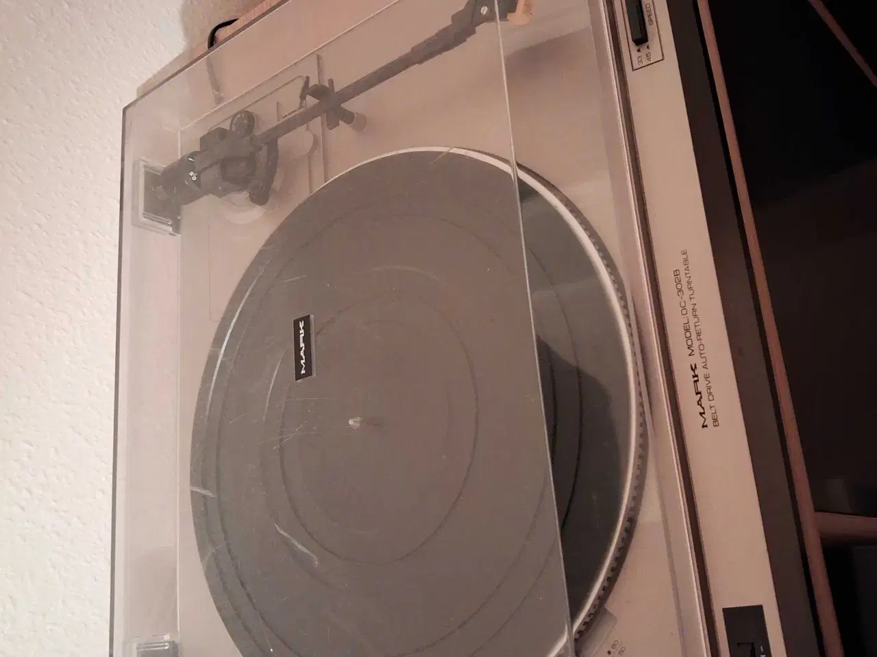 Billede 1 - Pladespiller med forstærker og 2 højtalere