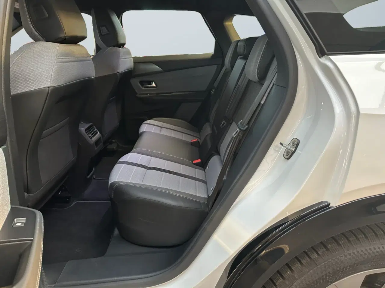 Billede 14 - Opel Grandland-e 73 Edition