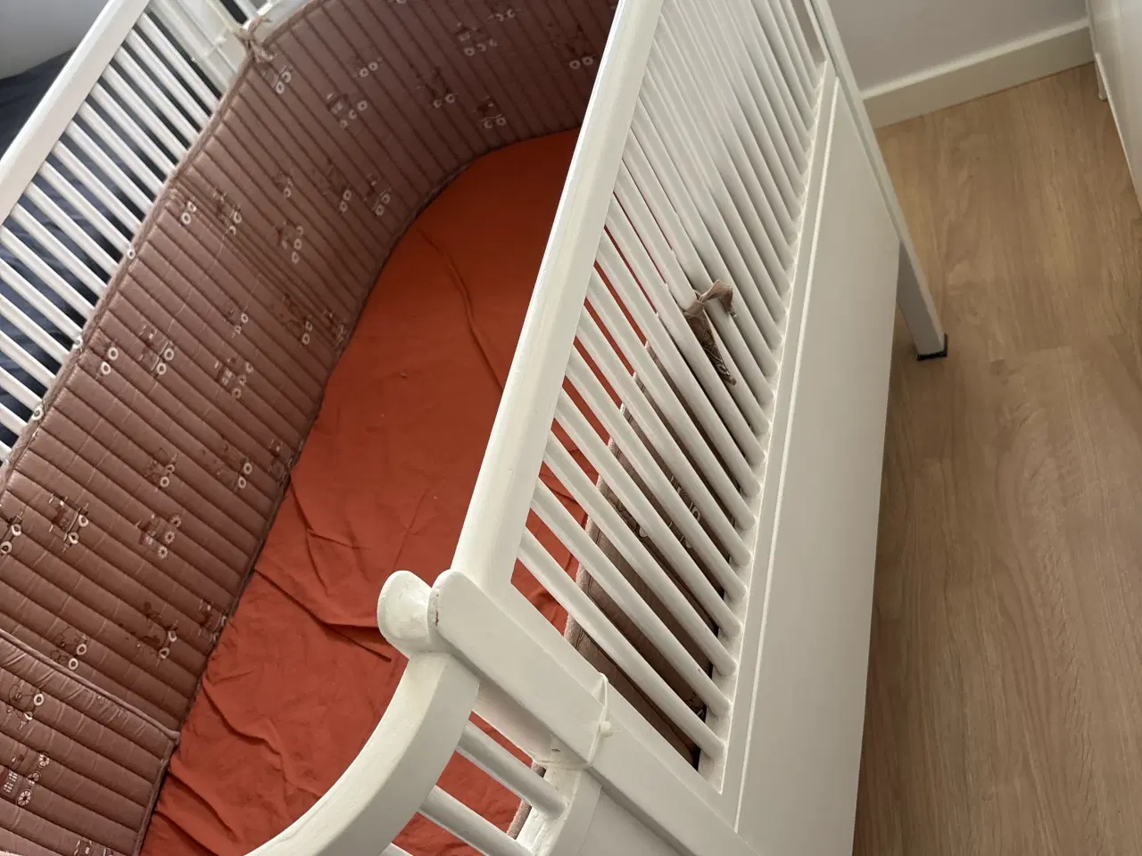 Billede 3 - Lille Per tremmeseng 