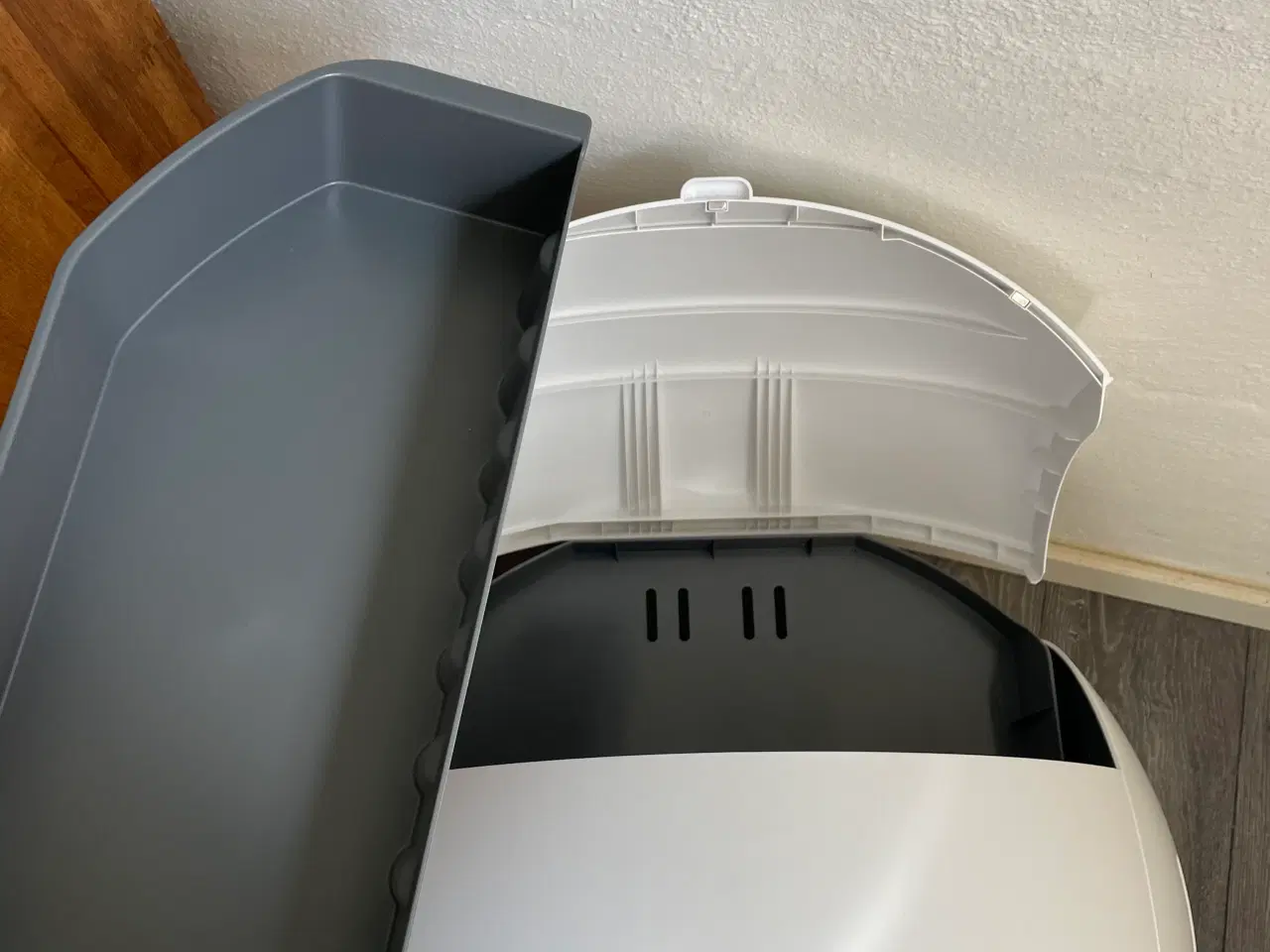 Billede 4 - Stor selvrensende kattebakke - Astropod PRO