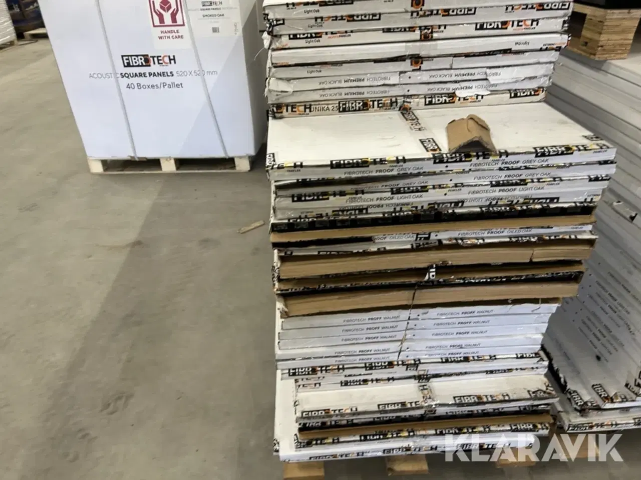 Billede 2 - Akustikpaneler Fibrotech 36 styk, 2 sortering, blandede farver