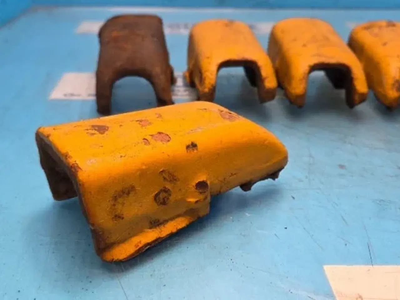 Billede 8 - Hydrema 806 Tænder Til Frontskovl 11 Stk 548113