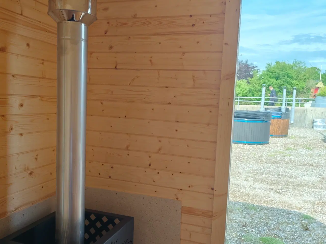 Billede 4 - Stor sauna med omklædningsrum 4.8 m/2.4 m på lager