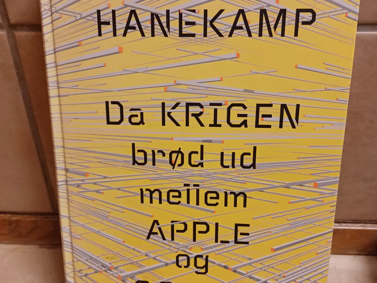 Billede 1 - Hanekamp -Da krigen brød ud mellem APPLE og GOOGLE