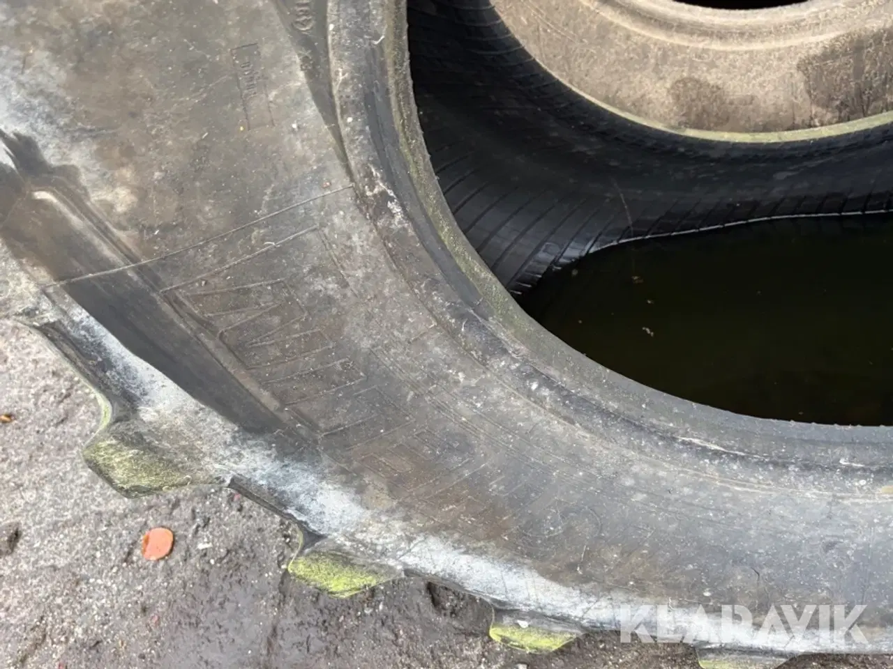 Billede 2 - Landbrugsdæk Michelin 600/65R28 2 styk