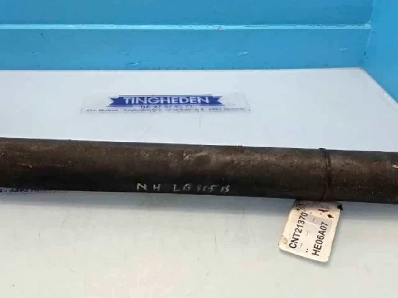 Billede 11 - New Holland LB115B Udstødningsrør 87622674