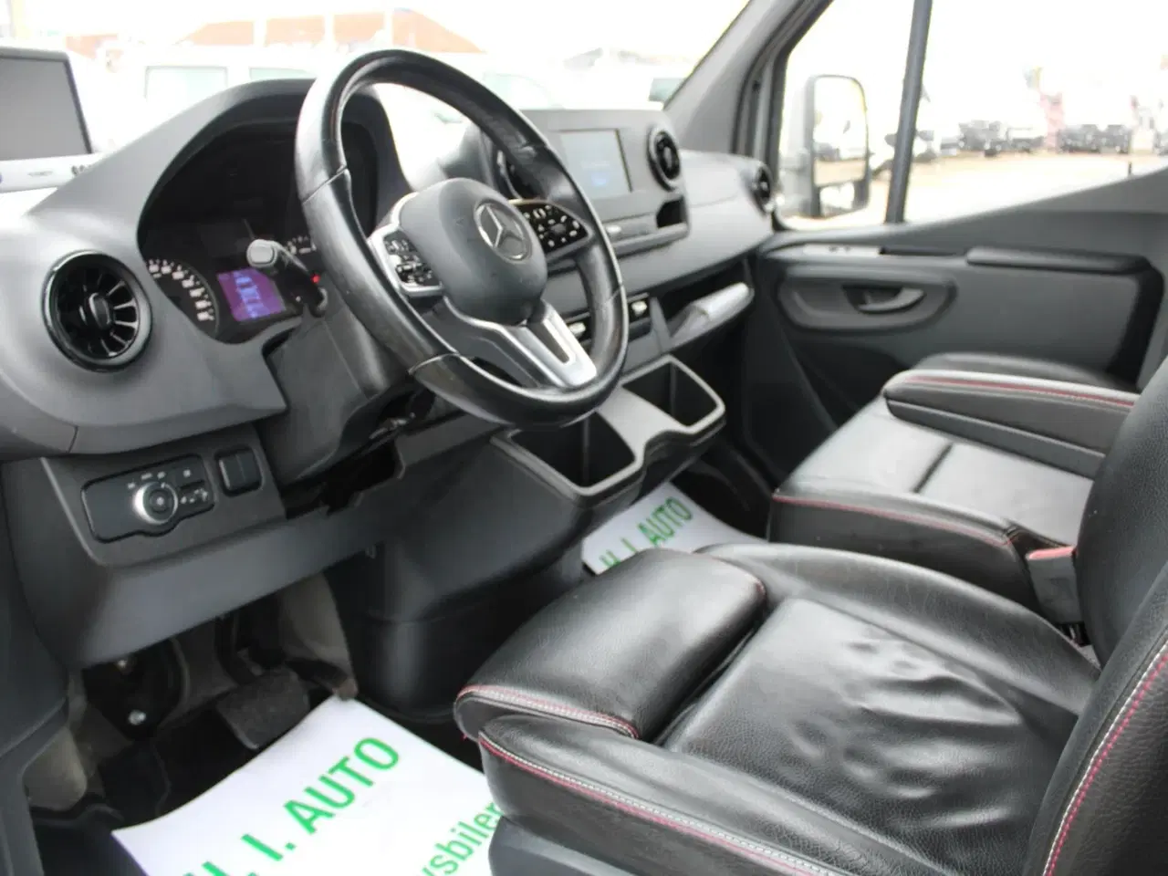 Billede 3 - Mercedes Sprinter 315 2,0 CDi A2 Hestetransport aut. FWD