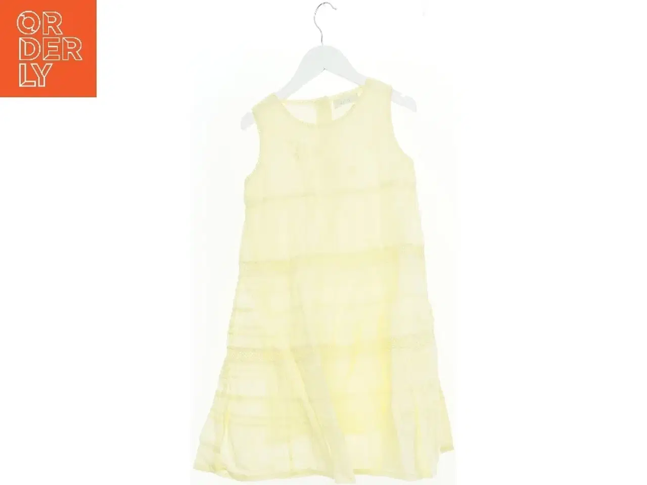 Billede 2 - Kjole (str. 128 cm)