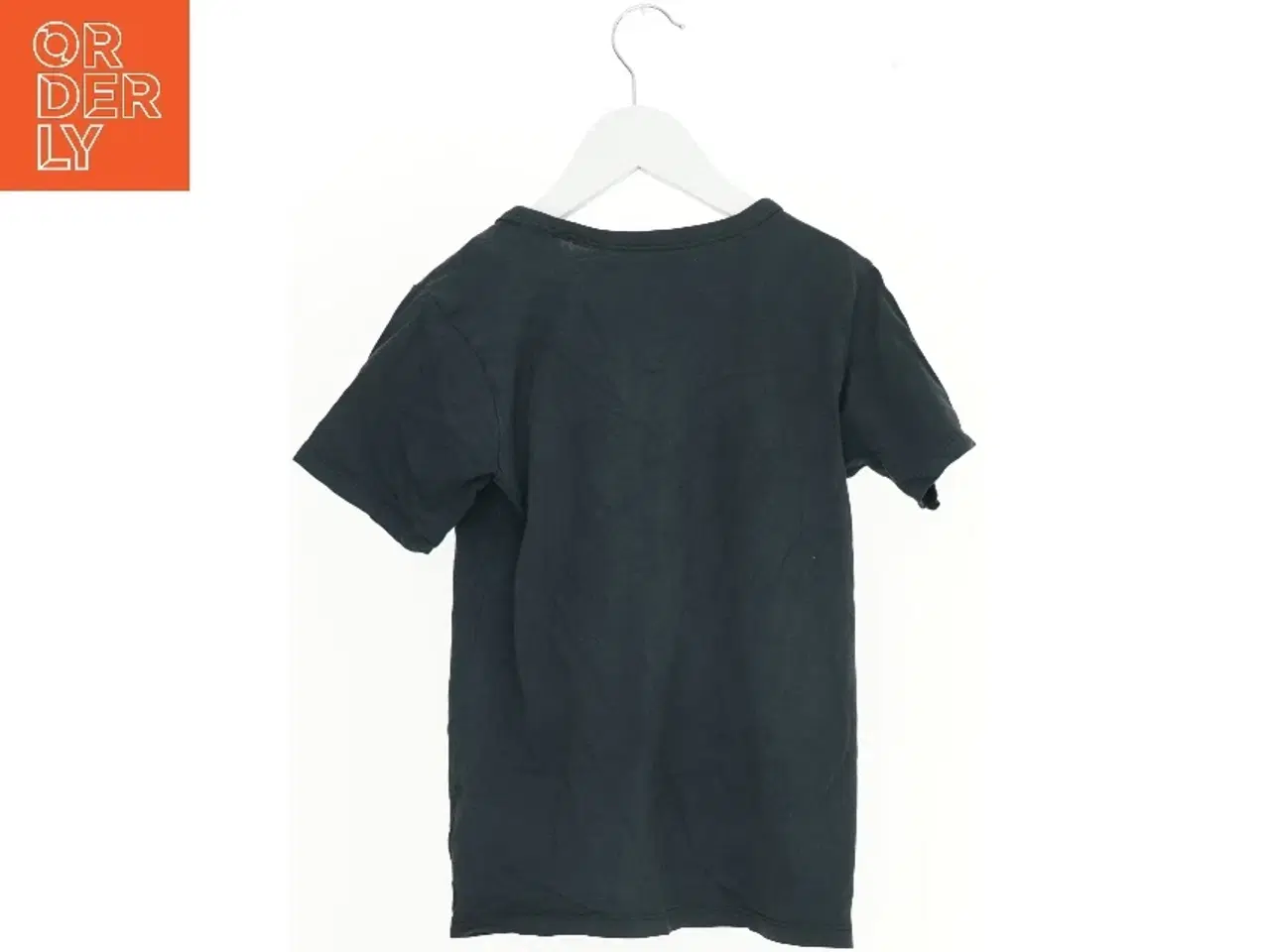 Billede 2 - T-shirt med teksten &#39;Youth&#39; fra Coop (str. 134)