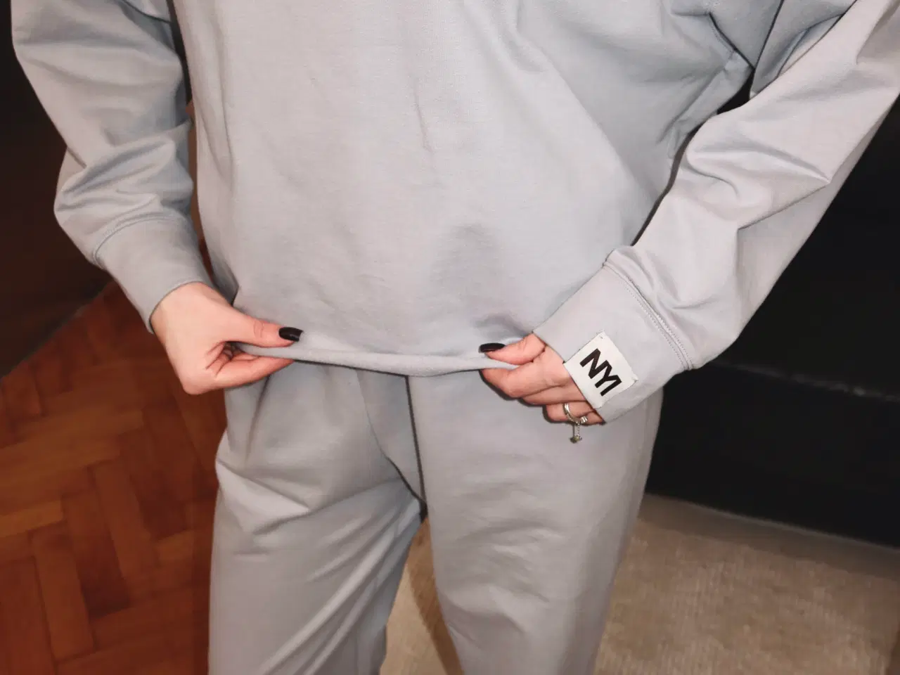 Billede 10 - Beige/ grå lounge / sweat sæt